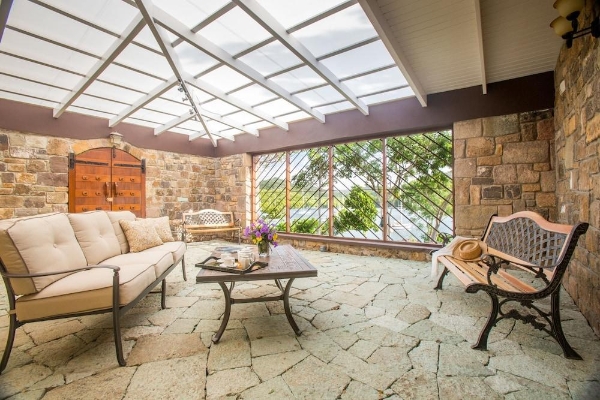 Hotel Gunpowder House & Suites (English Harbour Town)